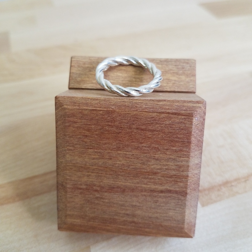 Sterling Silver Eternity Band, Size 7.5